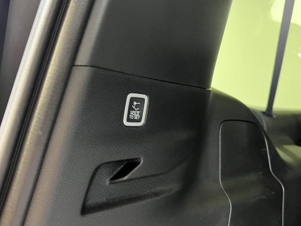 new 2025 Jeep Wagoneer L car, priced at $72,115