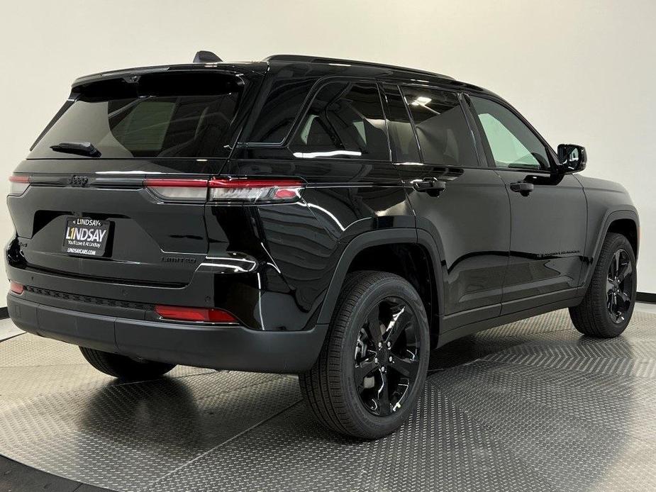 new 2025 Jeep Grand Cherokee car, priced at $49,727