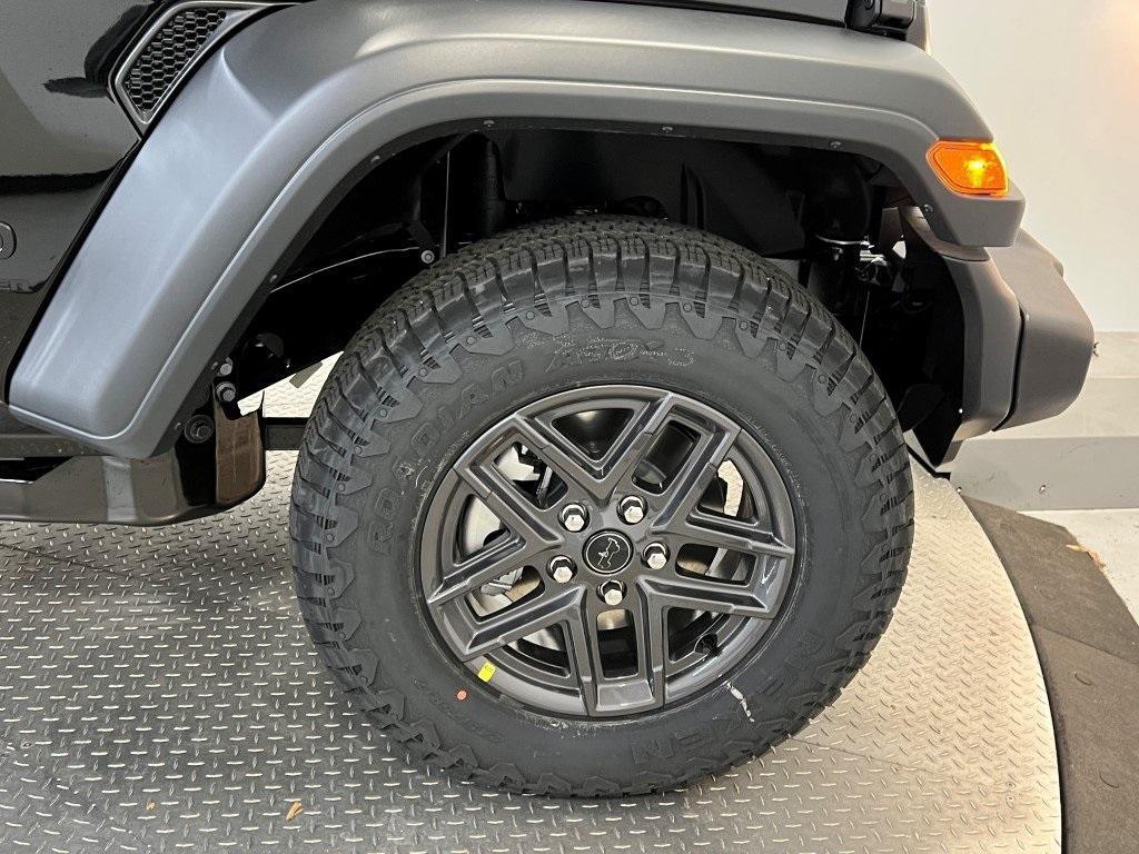new 2026 Jeep Wrangler car, priced at $46,379