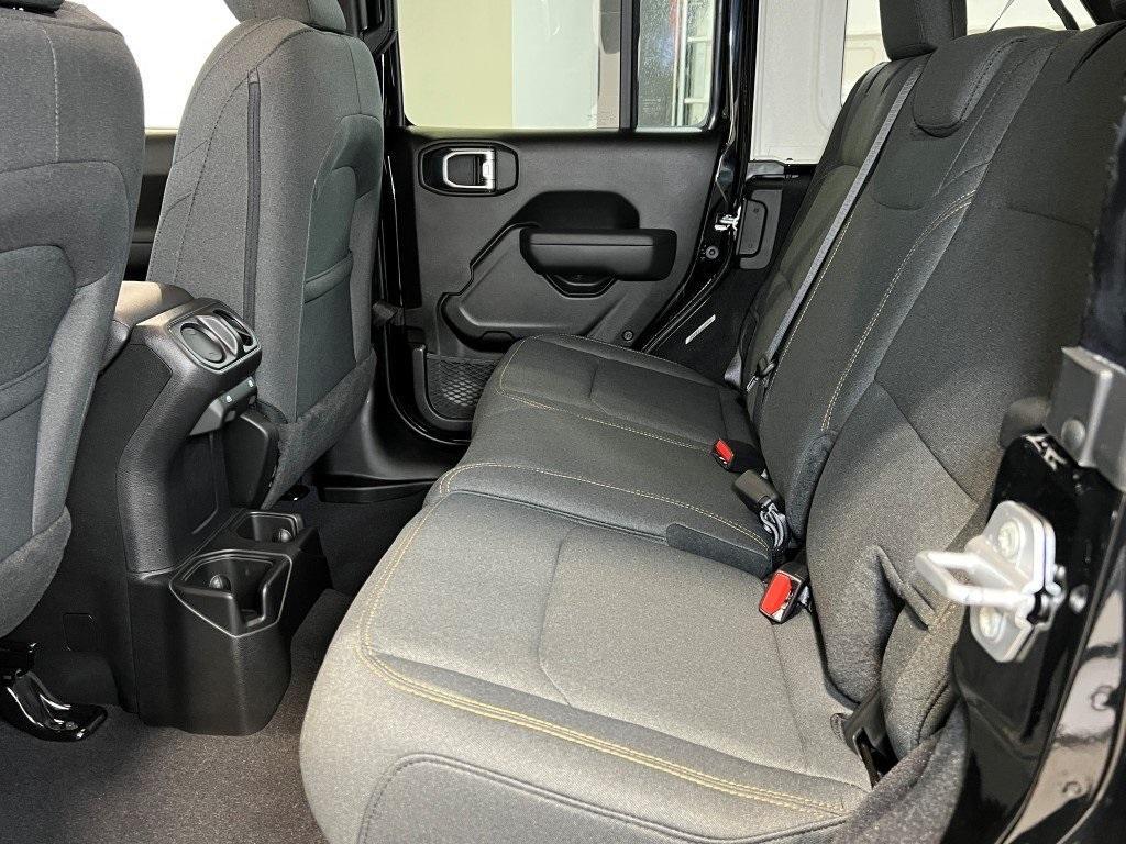 new 2026 Jeep Wrangler car, priced at $46,379