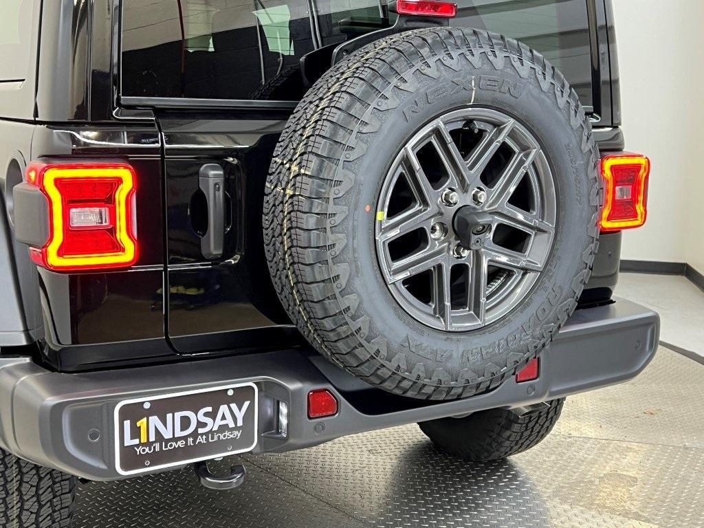 new 2026 Jeep Wrangler car, priced at $46,379