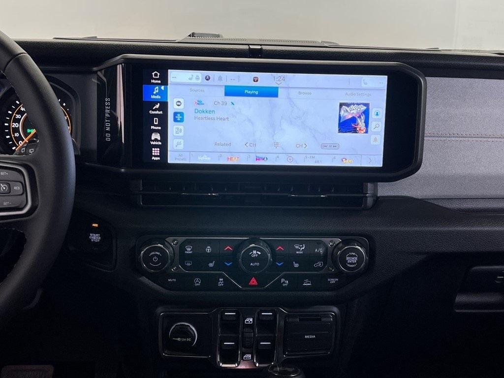 new 2026 Jeep Wrangler car, priced at $46,379