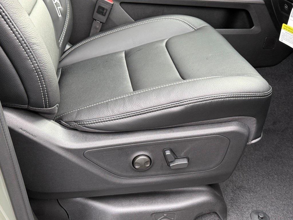 new 2026 Ram 1500 car, priced at $68,640