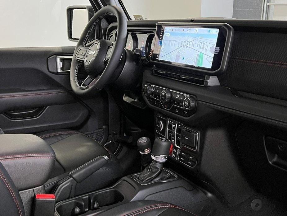 new 2025 Jeep Wrangler car, priced at $61,670