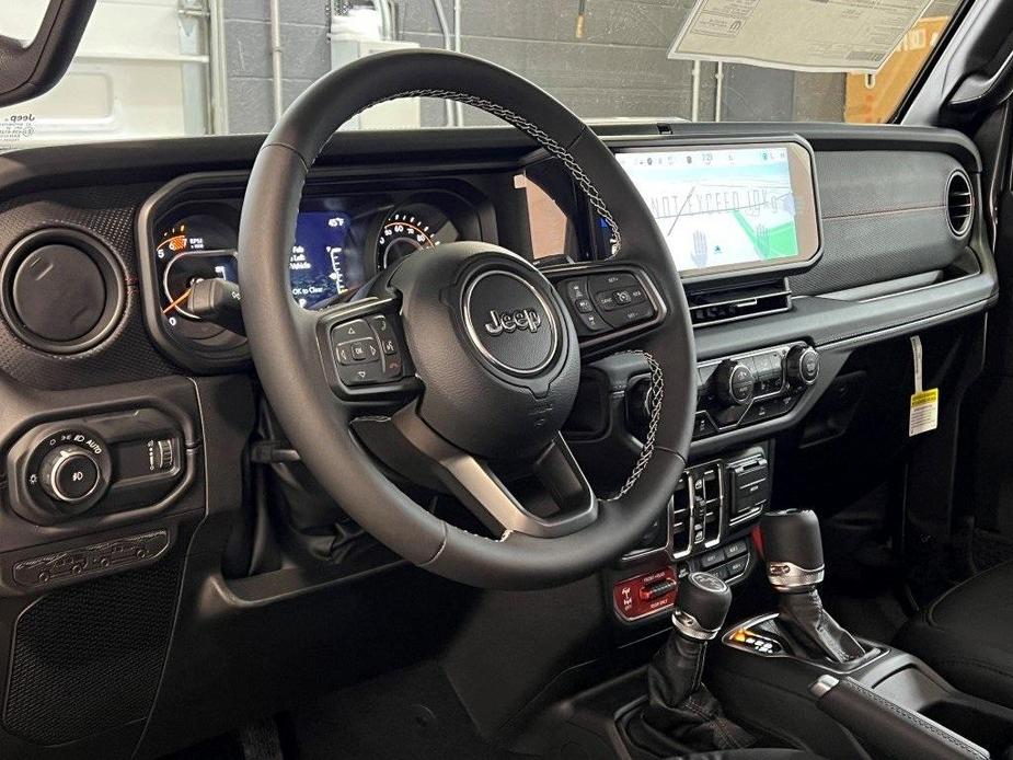 new 2025 Jeep Wrangler car, priced at $61,670