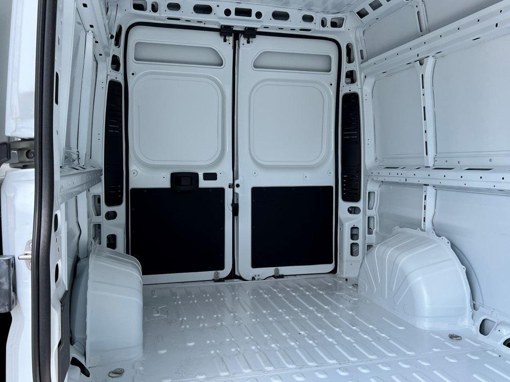 new 2025 Ram ProMaster 2500 car, priced at $49,699