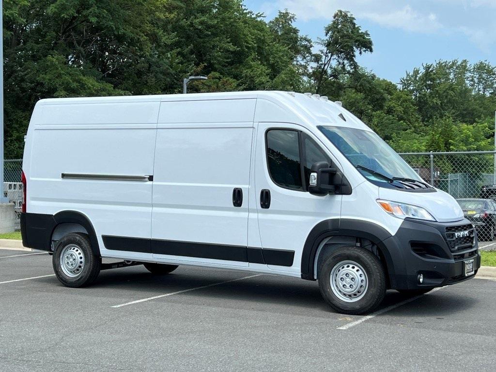 new 2025 Ram ProMaster 2500 car, priced at $49,699