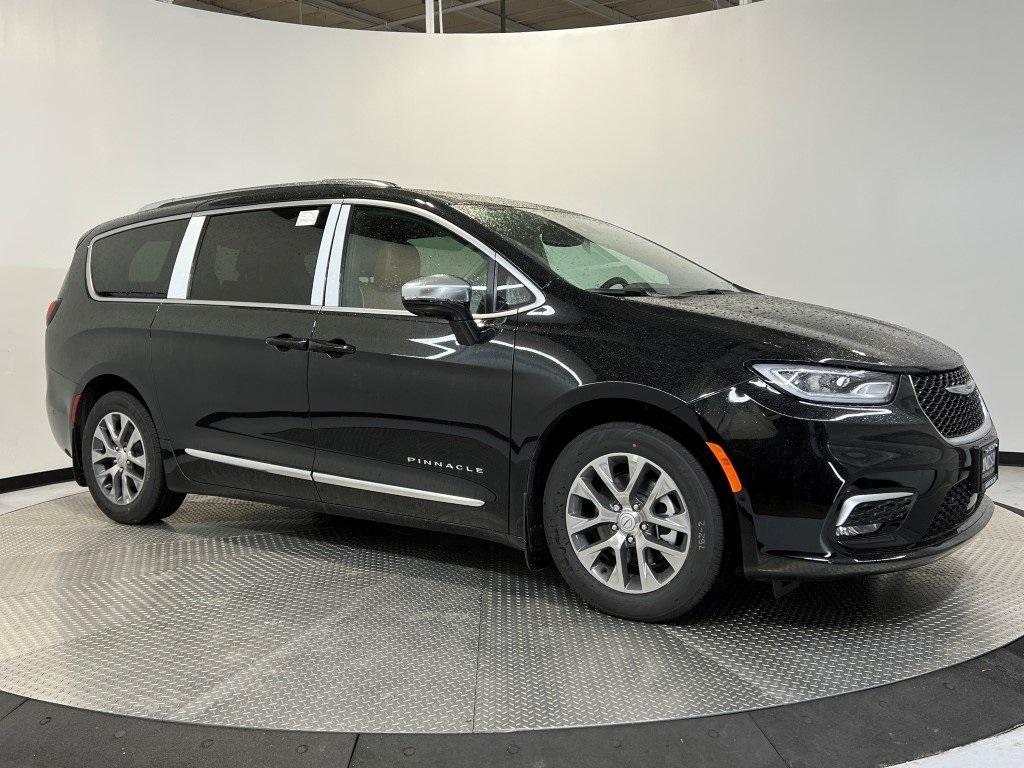 new 2025 Chrysler Pacifica Hybrid car, priced at $54,945