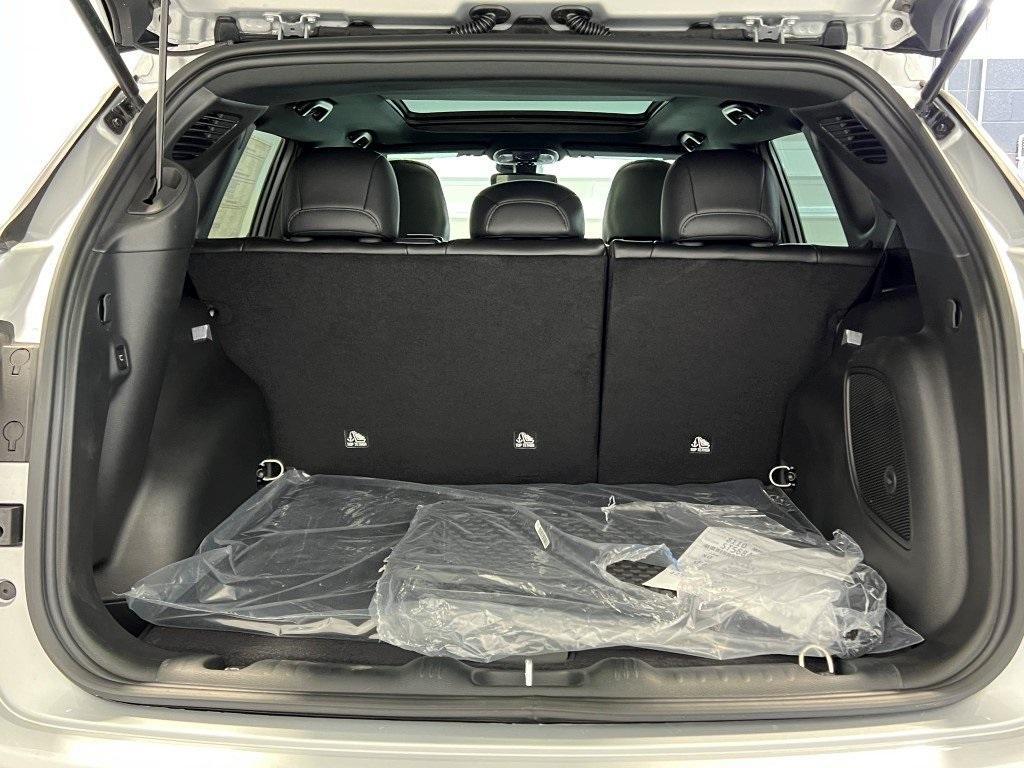 new 2025 Jeep Compass car, priced at $32,567