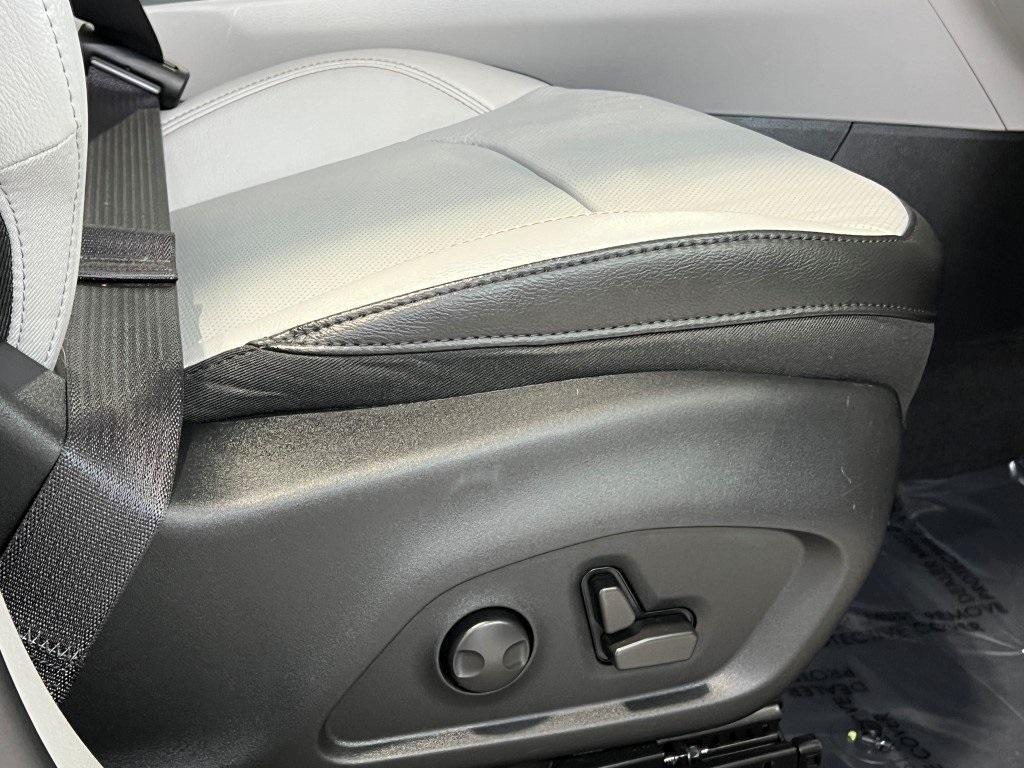 used 2022 Jeep Compass car, priced at $23,000