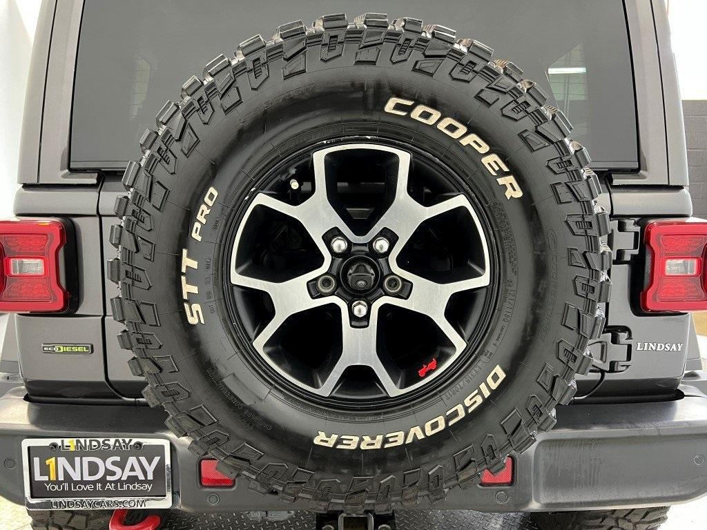 used 2021 Jeep Wrangler Unlimited car, priced at $36,300