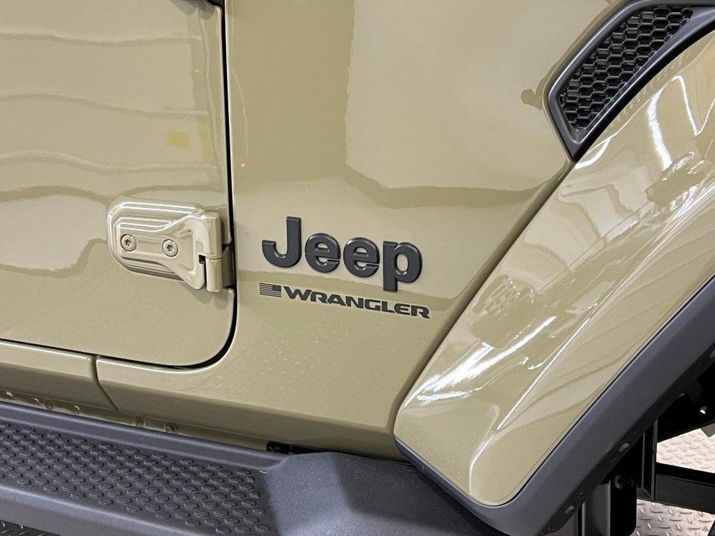 new 2026 Jeep Wrangler car, priced at $52,346