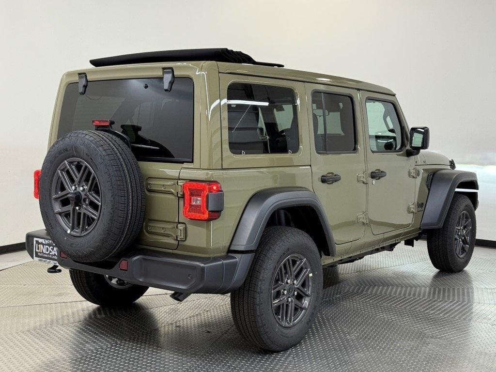 new 2025 Jeep Wrangler car, priced at $47,733
