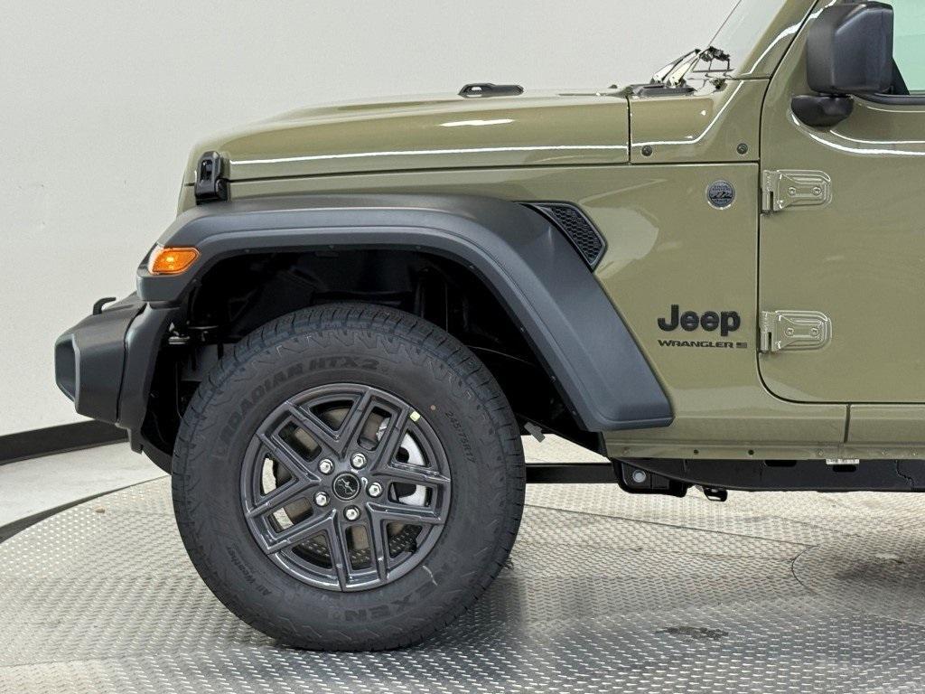 new 2025 Jeep Wrangler car, priced at $47,733