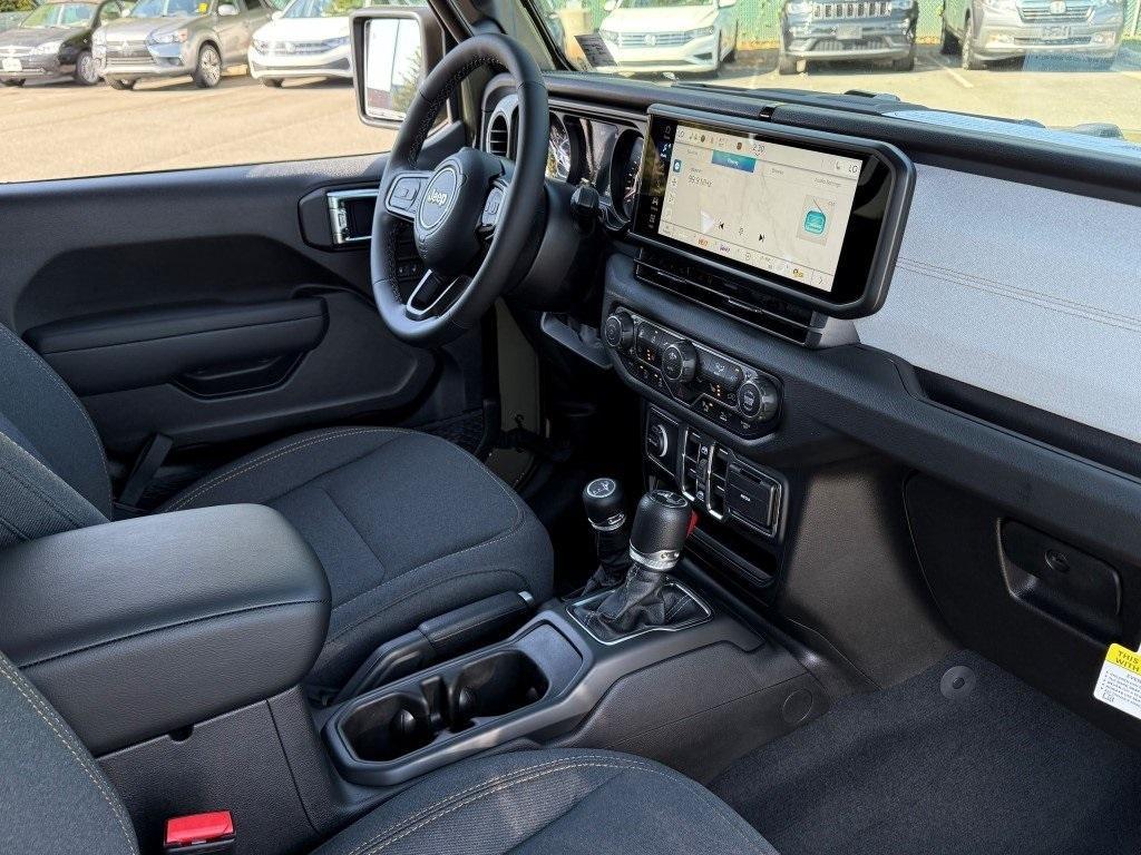 new 2025 Jeep Wrangler car, priced at $49,233