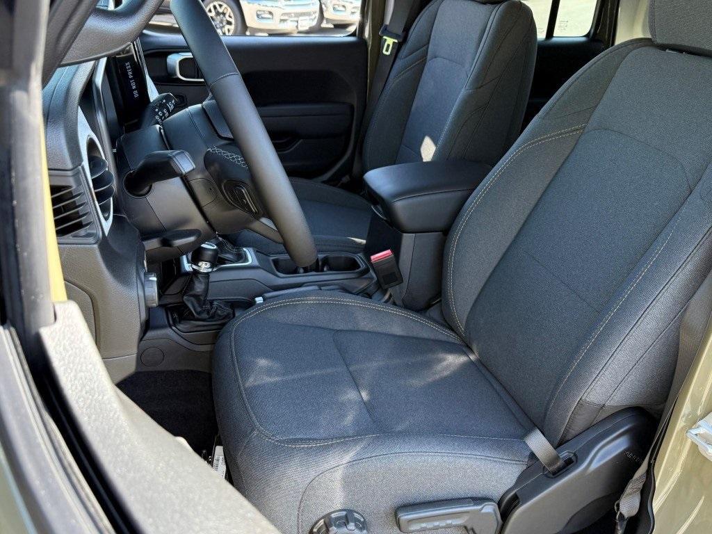 new 2025 Jeep Wrangler car, priced at $49,233