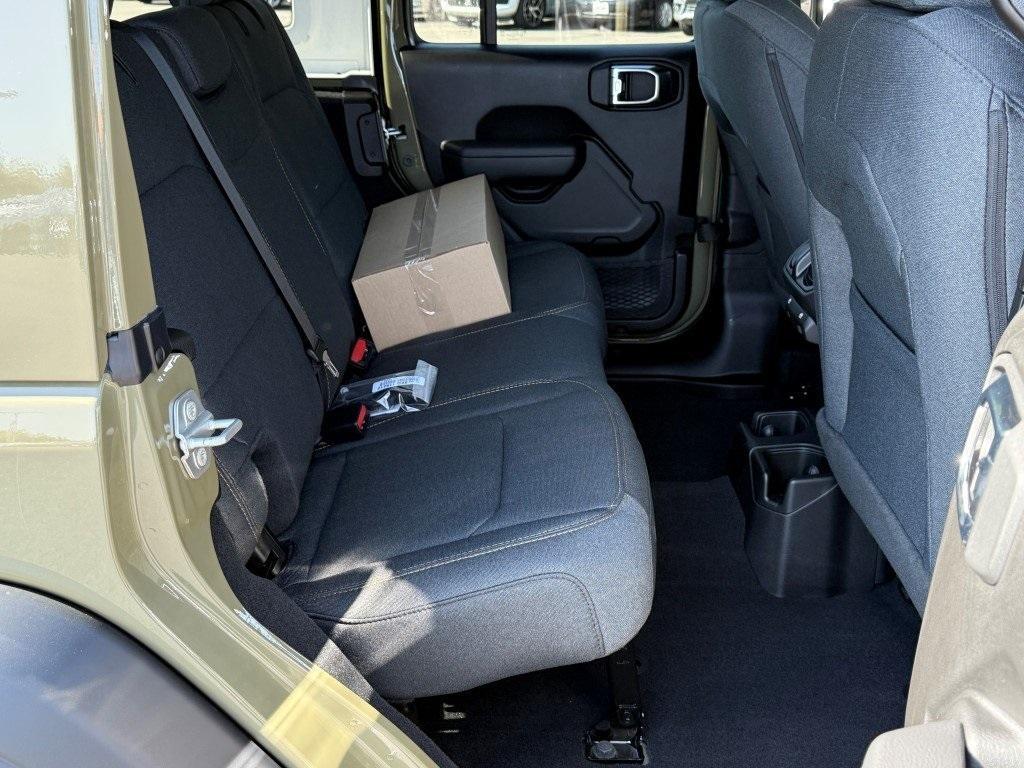 new 2025 Jeep Wrangler car, priced at $49,233
