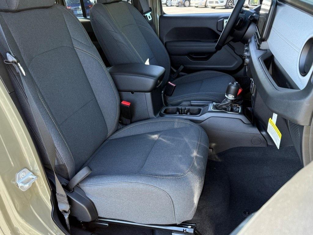 new 2025 Jeep Wrangler car, priced at $49,233