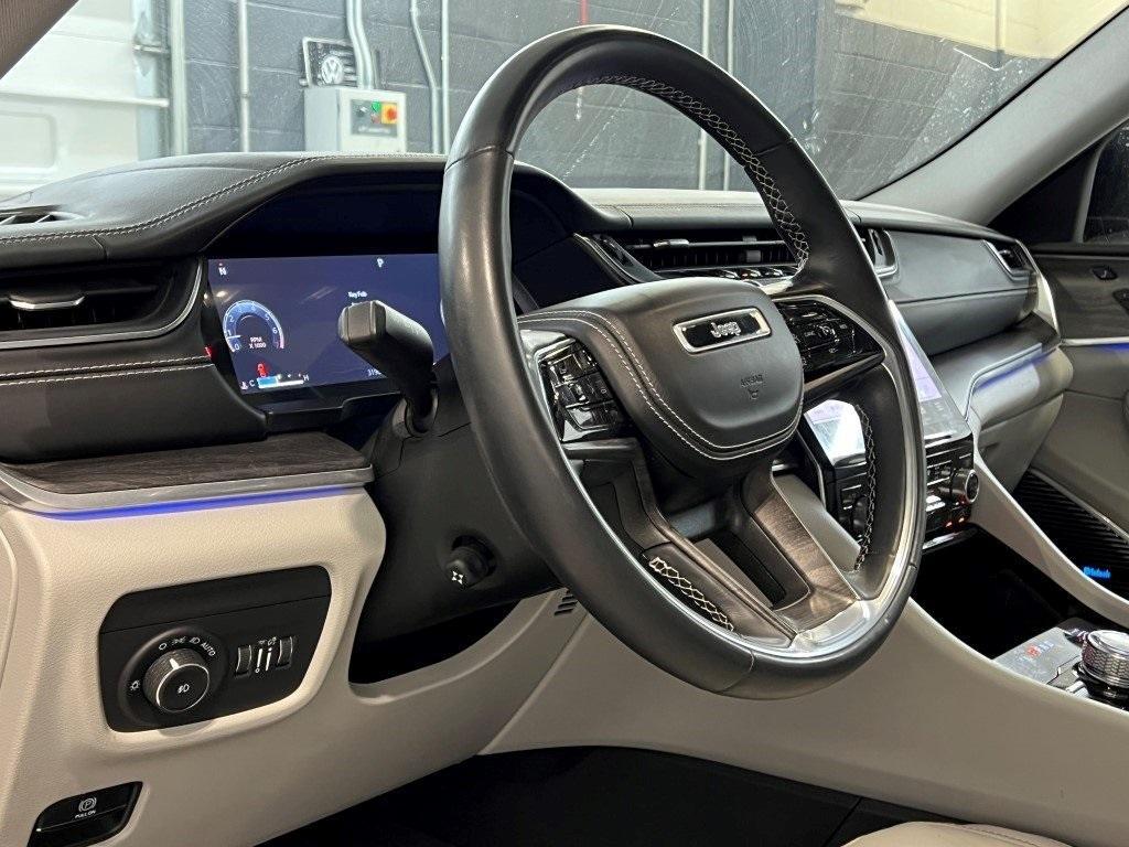 used 2022 Jeep Grand Cherokee car, priced at $39,800