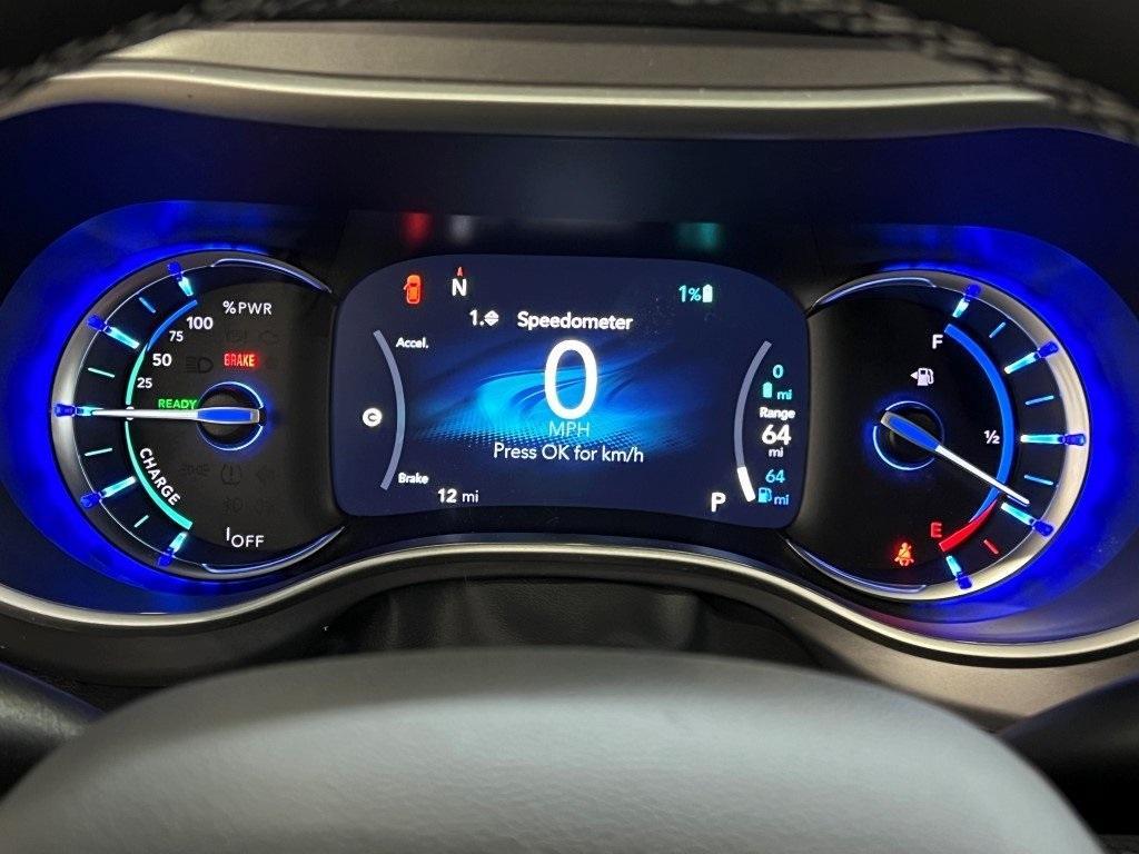 new 2025 Chrysler Pacifica Hybrid car, priced at $48,667