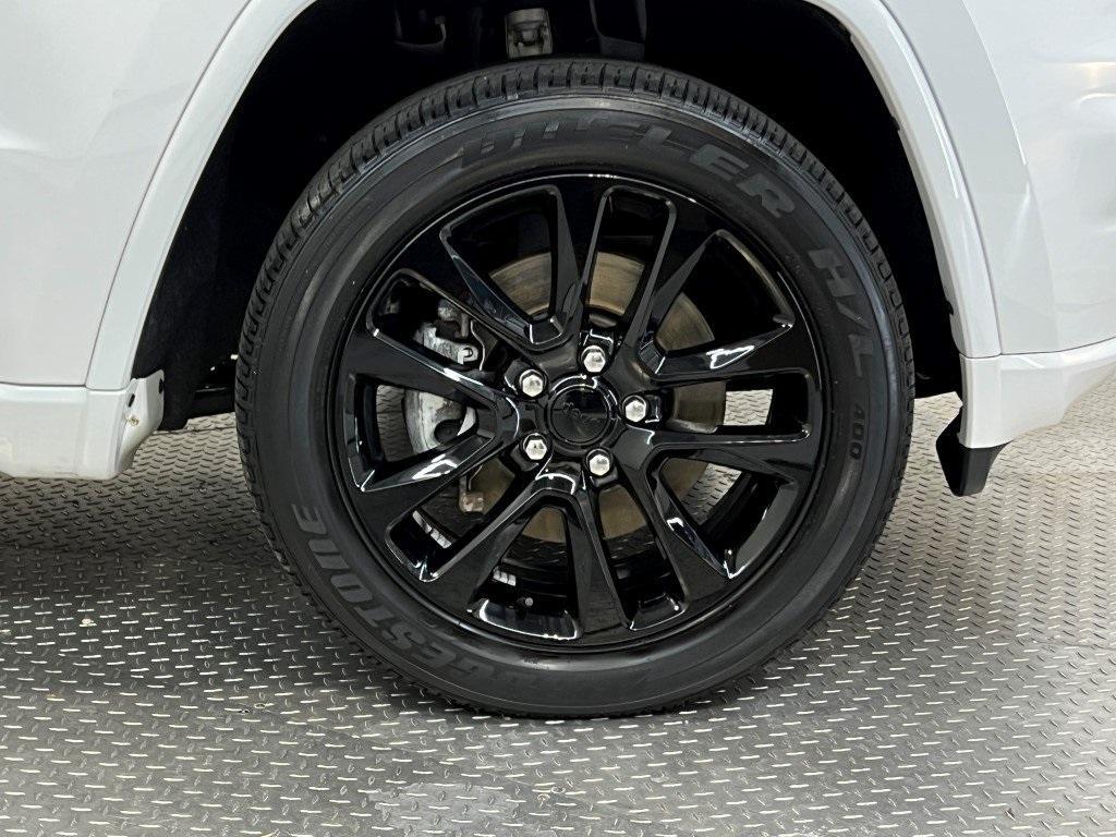 used 2021 Jeep Grand Cherokee car, priced at $29,900