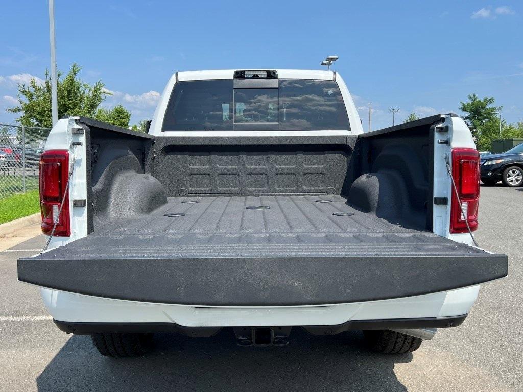 new 2025 Ram 2500 car, priced at $87,585