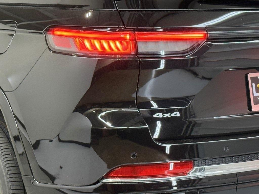 new 2025 Jeep Grand Cherokee car, priced at $57,261