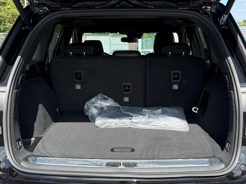 new 2025 Jeep Grand Cherokee car, priced at $57,261