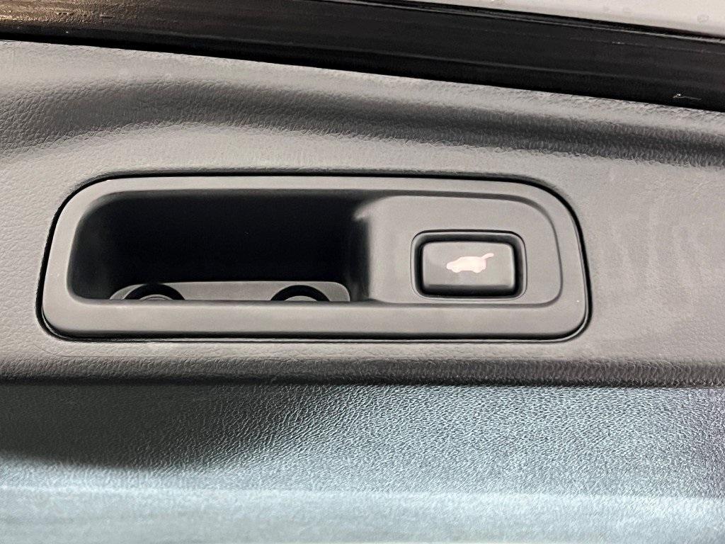 used 2022 Honda Pilot car, priced at $35,200