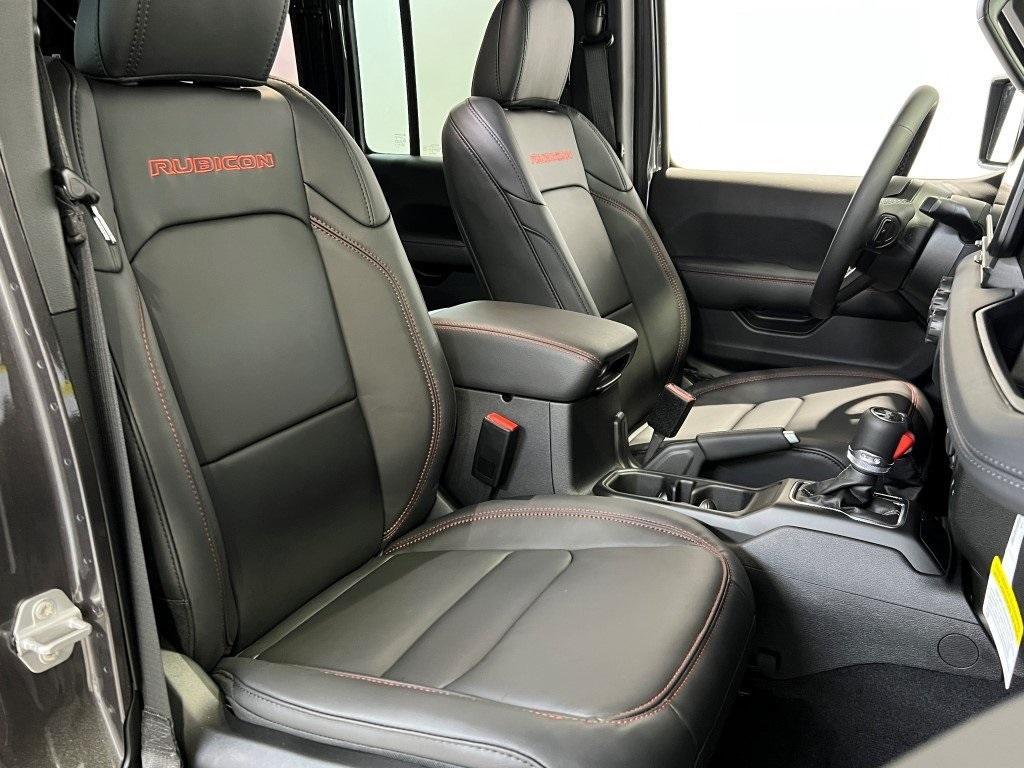 new 2026 Jeep Wrangler car, priced at $61,646