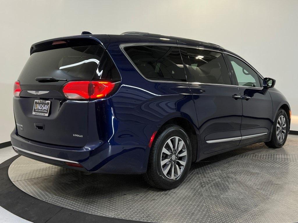 used 2020 Chrysler Pacifica car, priced at $25,300