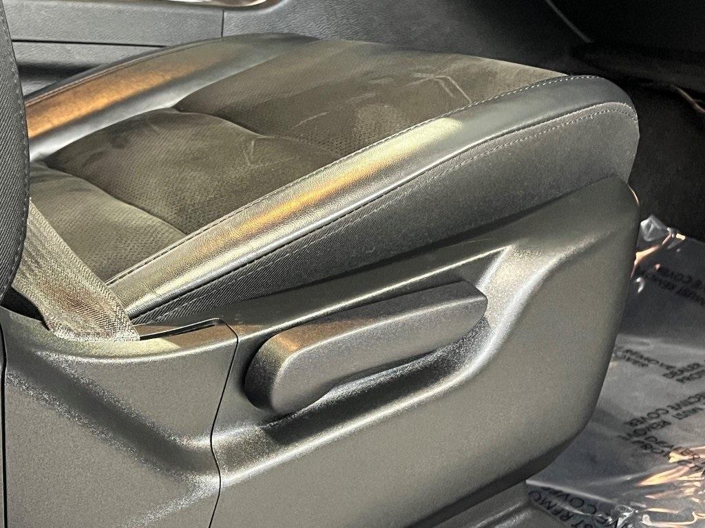 used 2021 Jeep Grand Cherokee car, priced at $26,300