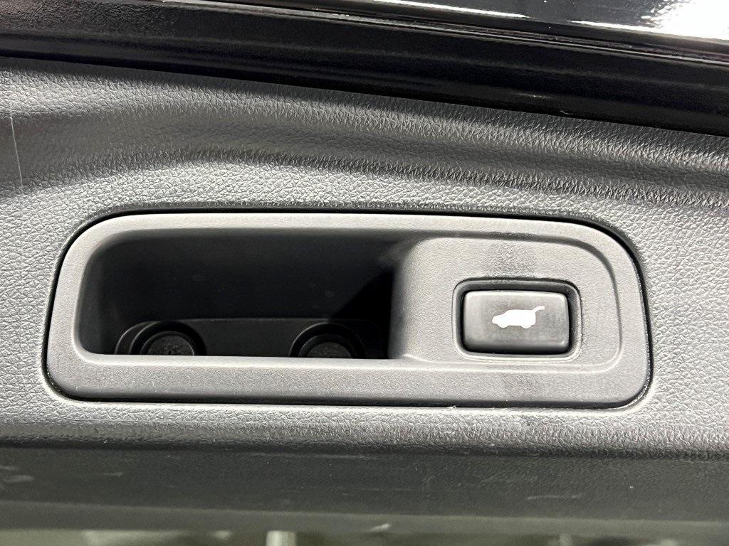 used 2022 Honda Pilot car, priced at $35,000