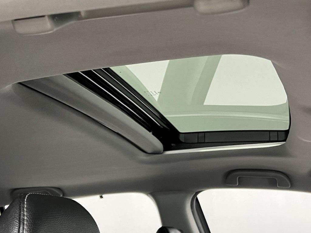 used 2022 Honda Pilot car, priced at $35,000