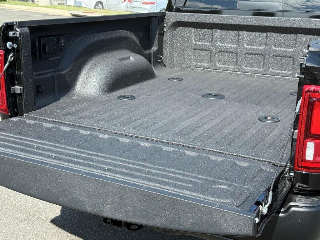new 2025 Ram 2500 car, priced at $79,472
