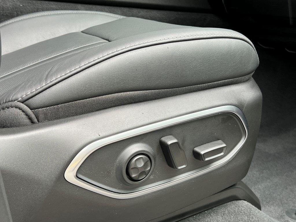 new 2025 Jeep Wagoneer car, priced at $78,415