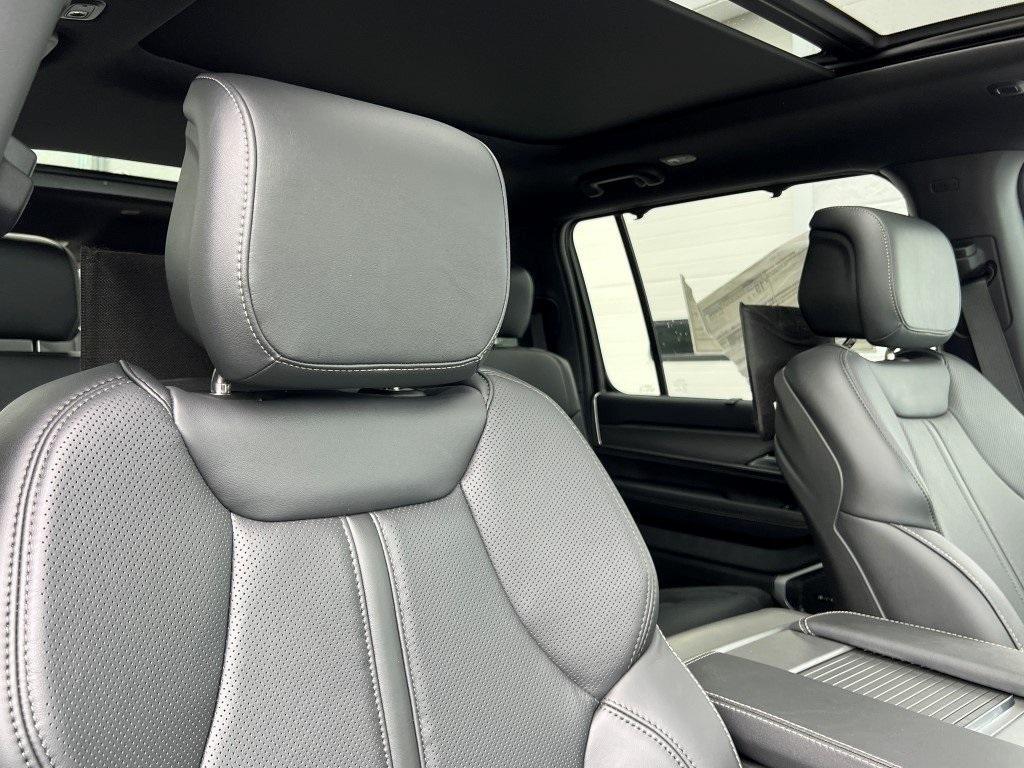 new 2025 Jeep Wagoneer car, priced at $78,415