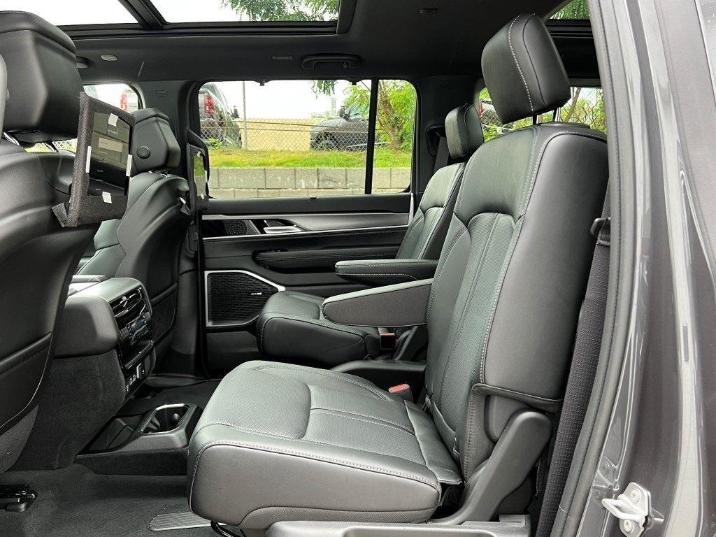 new 2025 Jeep Wagoneer car, priced at $78,415