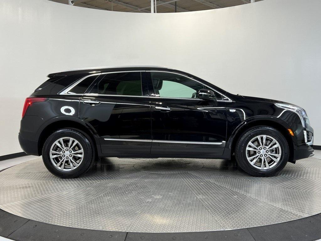 used 2022 Cadillac XT5 car, priced at $32,300