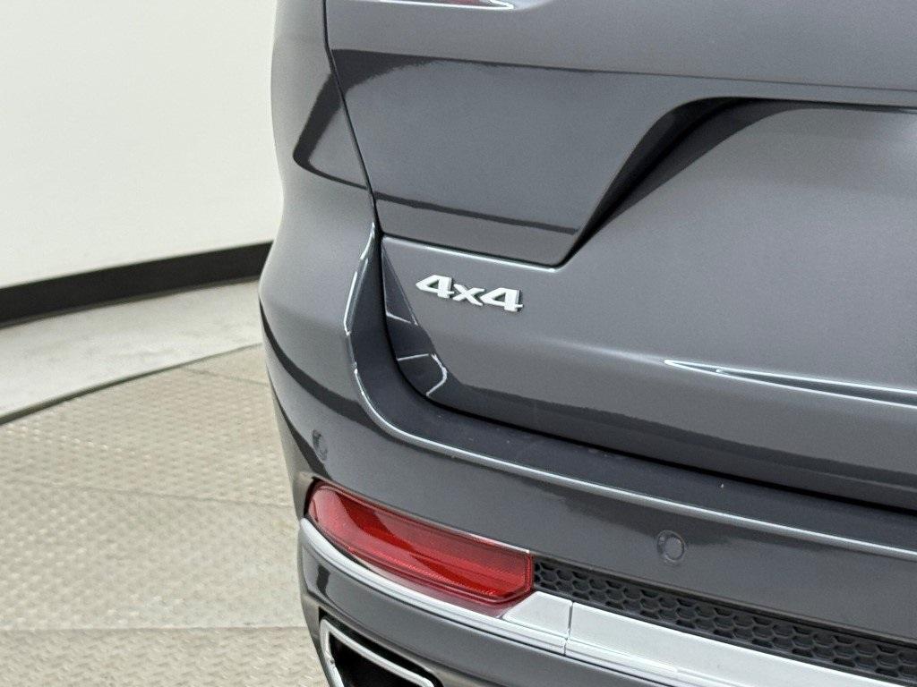 new 2025 Jeep Grand Cherokee car, priced at $57,261