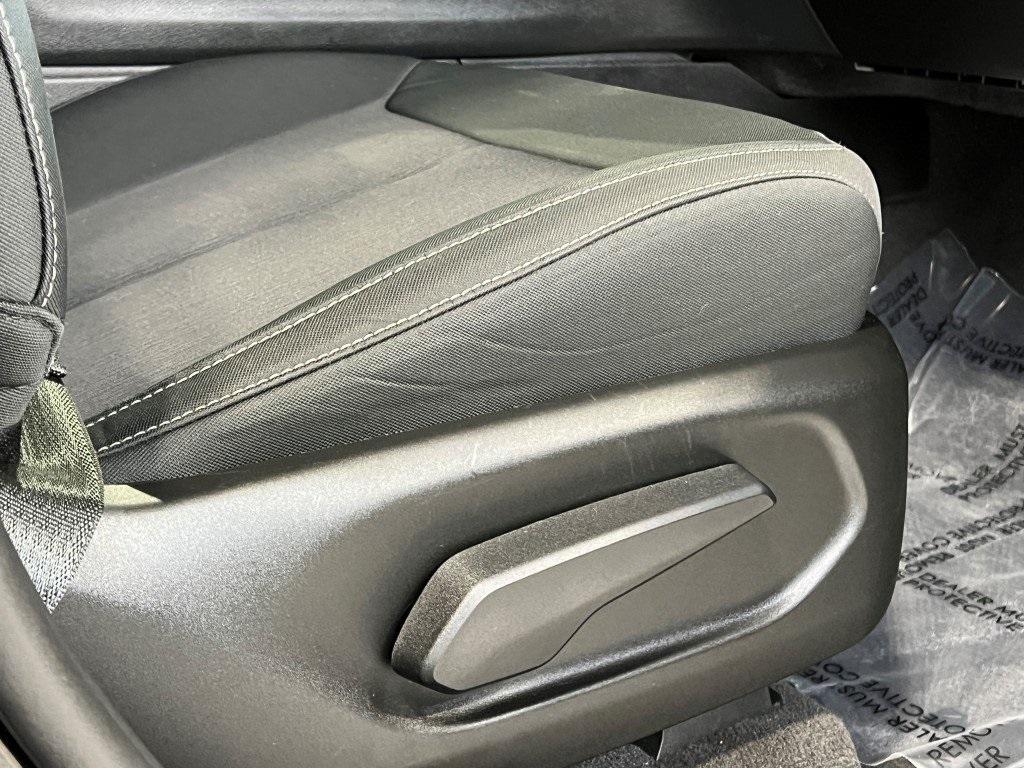 used 2022 Jeep Grand Cherokee L car, priced at $31,200