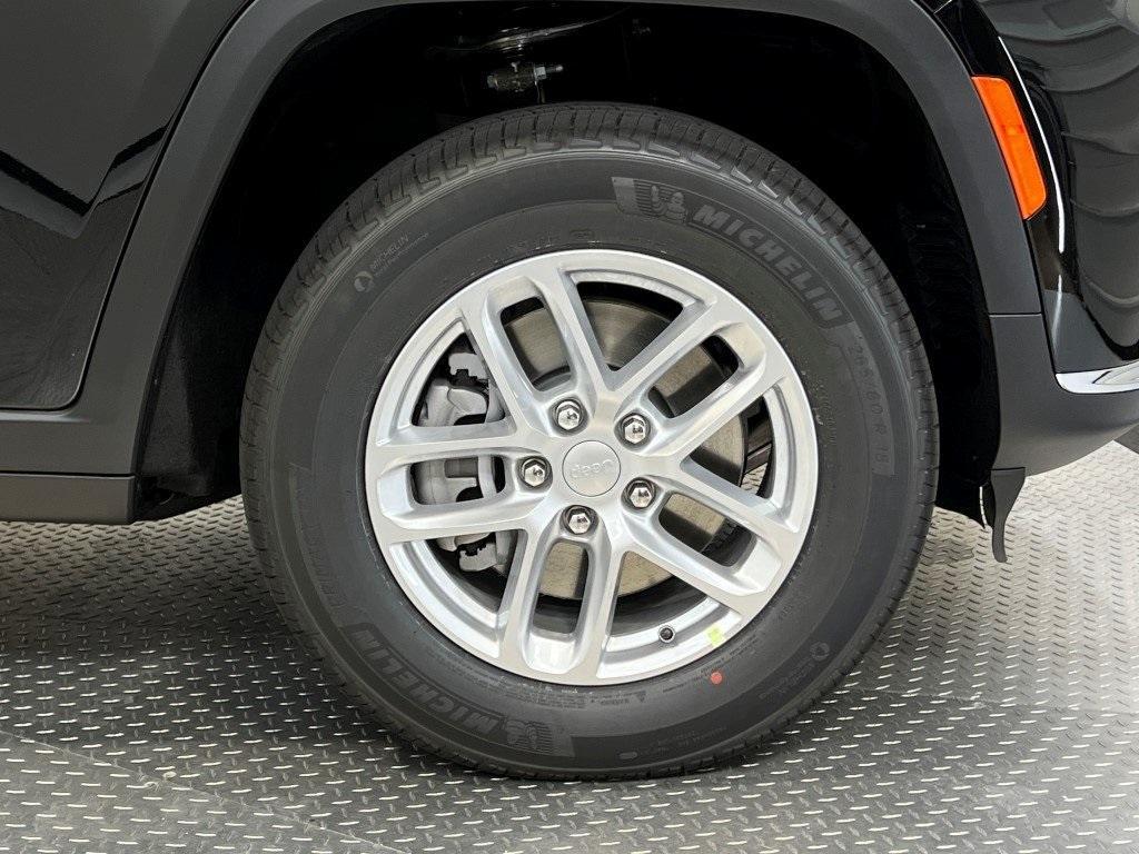 new 2025 Jeep Grand Cherokee L car, priced at $40,130