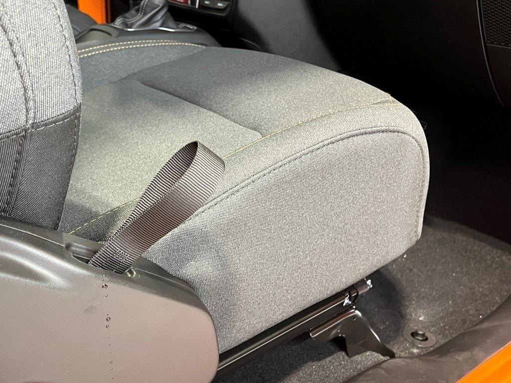 new 2025 Jeep Wrangler car