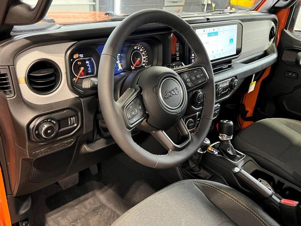 new 2025 Jeep Wrangler car