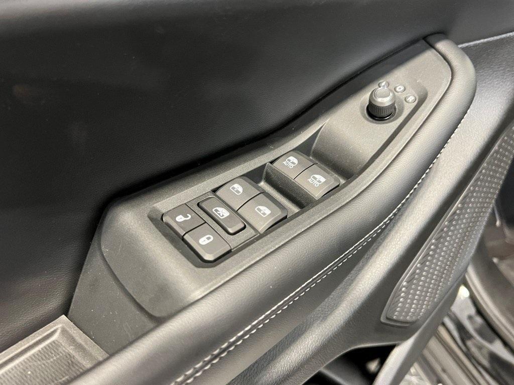 new 2025 Jeep Grand Cherokee car, priced at $38,616