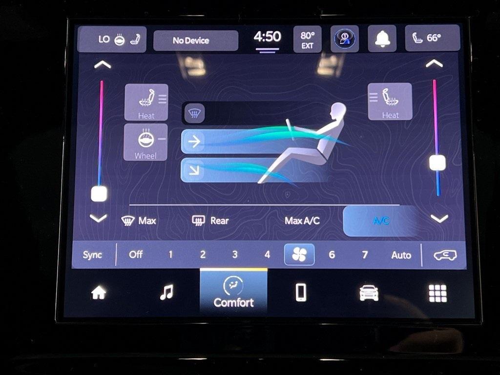 new 2025 Jeep Grand Cherokee car, priced at $40,898