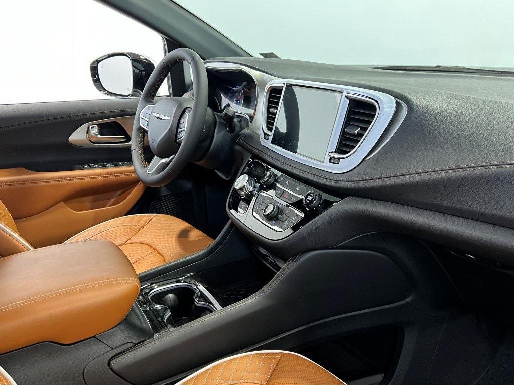 new 2026 Chrysler Pacifica car, priced at $52,617