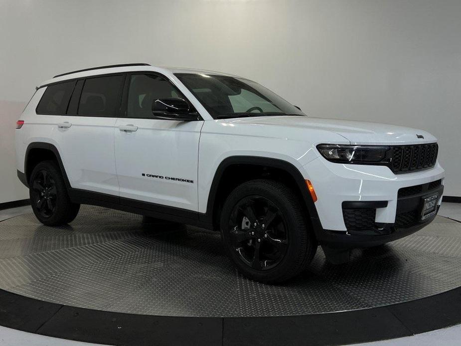 new 2024 Jeep Grand Cherokee L car, priced at $37,757