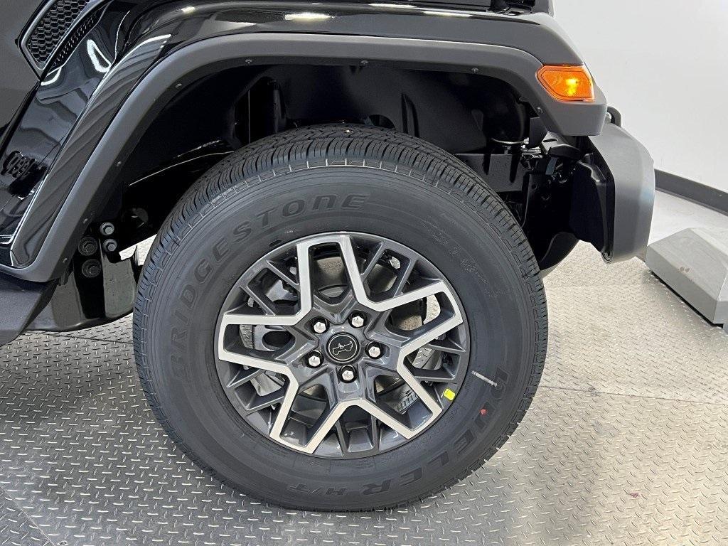 new 2026 Jeep Wrangler car, priced at $52,346