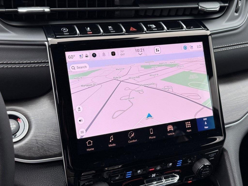 new 2025 Jeep Grand Cherokee car, priced at $50,128